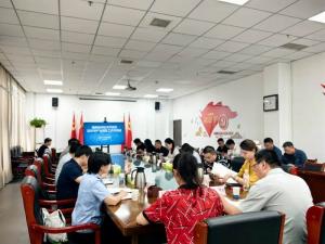 洛阳经开区管委会副主任冯治国率队调研炎黄科技园